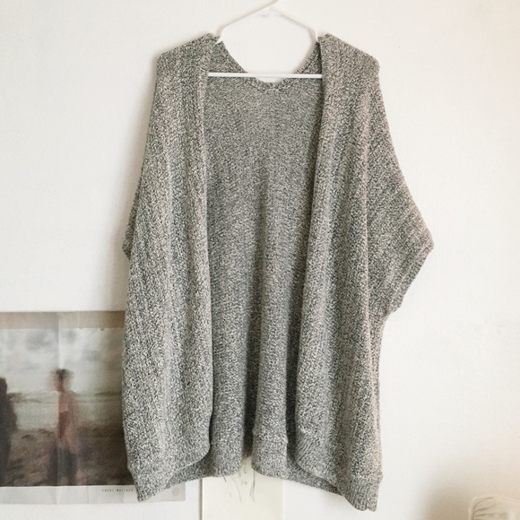 Aritzia Sweaters - Aritzia community ionic cape